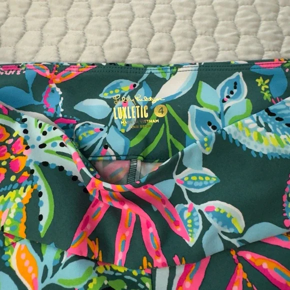 Lilly Pulitzer Women's UPF 50+ Luxletic Sunshine Jungle 28" Corso Size 4 NWOT - Picture 6 of 8